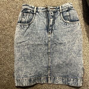 Vintage jordache acid washed skirt